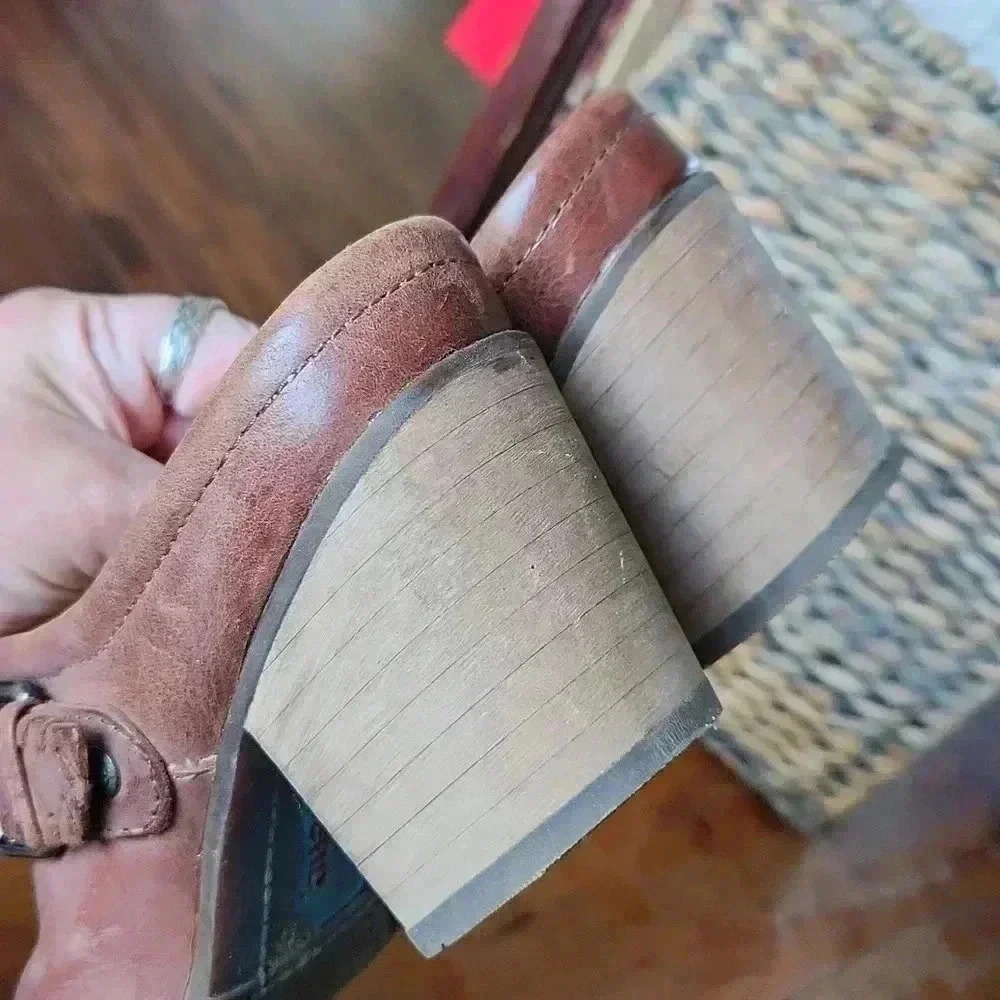 Bussola Woodsville Leather Mules Size 8 Tan‎ - Picture 11 of 14